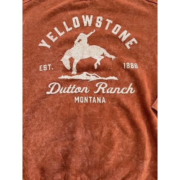 Yellowstone Dutton Ranch Montana Graphic Sweatshirt Crewneck 2XL Orange - Picture 2 of 6